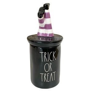 NEW Rae Dunn 🧙‍♀️TRICK OR TREAT🧙‍♀️ Candle w/Lid 🧙‍♀️🎃🧙‍♀️